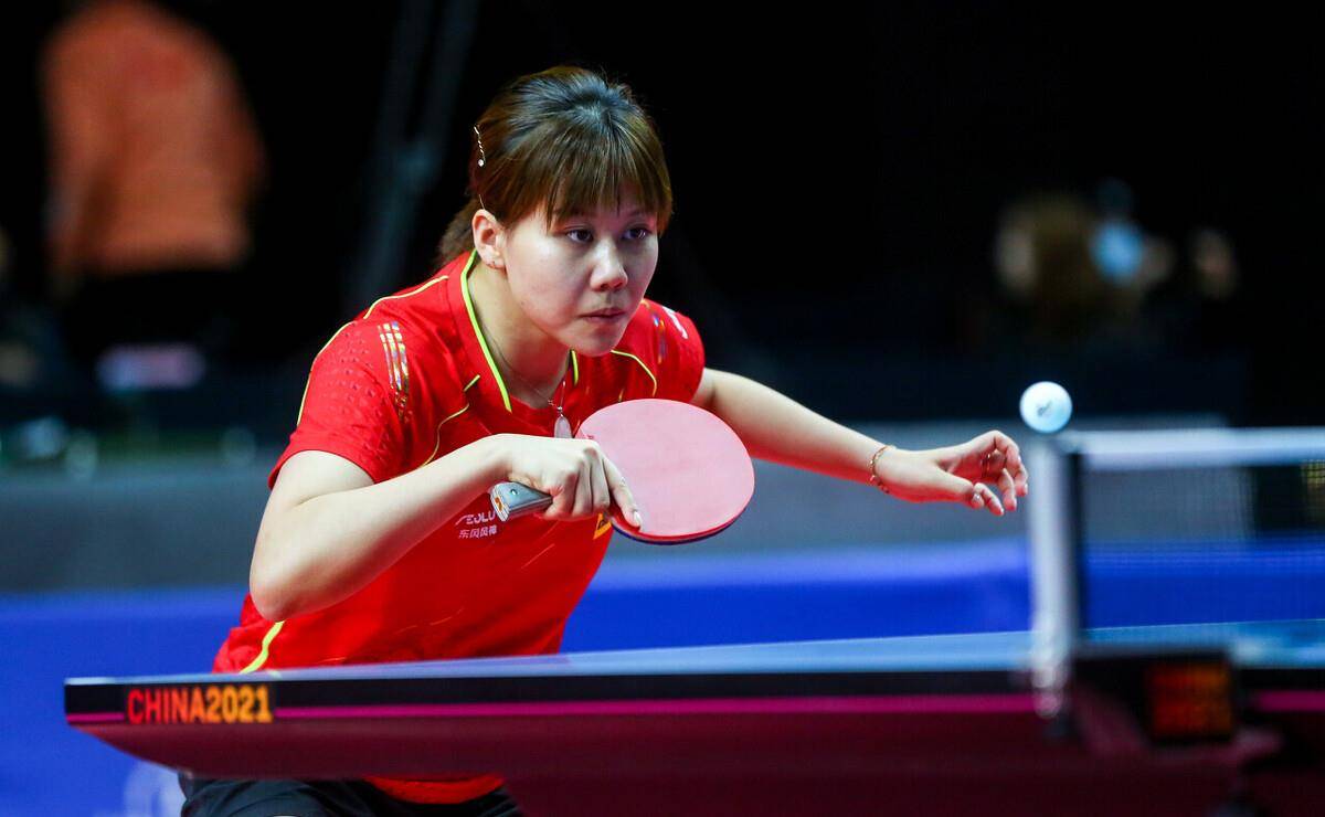 成年队在国 成年队在国